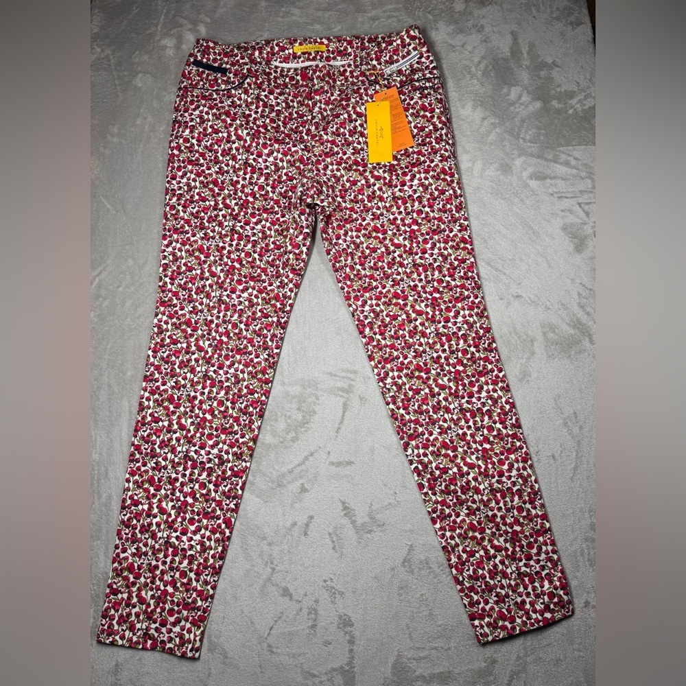 NWT Louis Castel Women’s Golf Floral White Red Green Pants Size 79 (US 10/12)